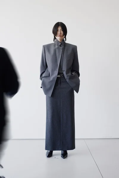 Look 18